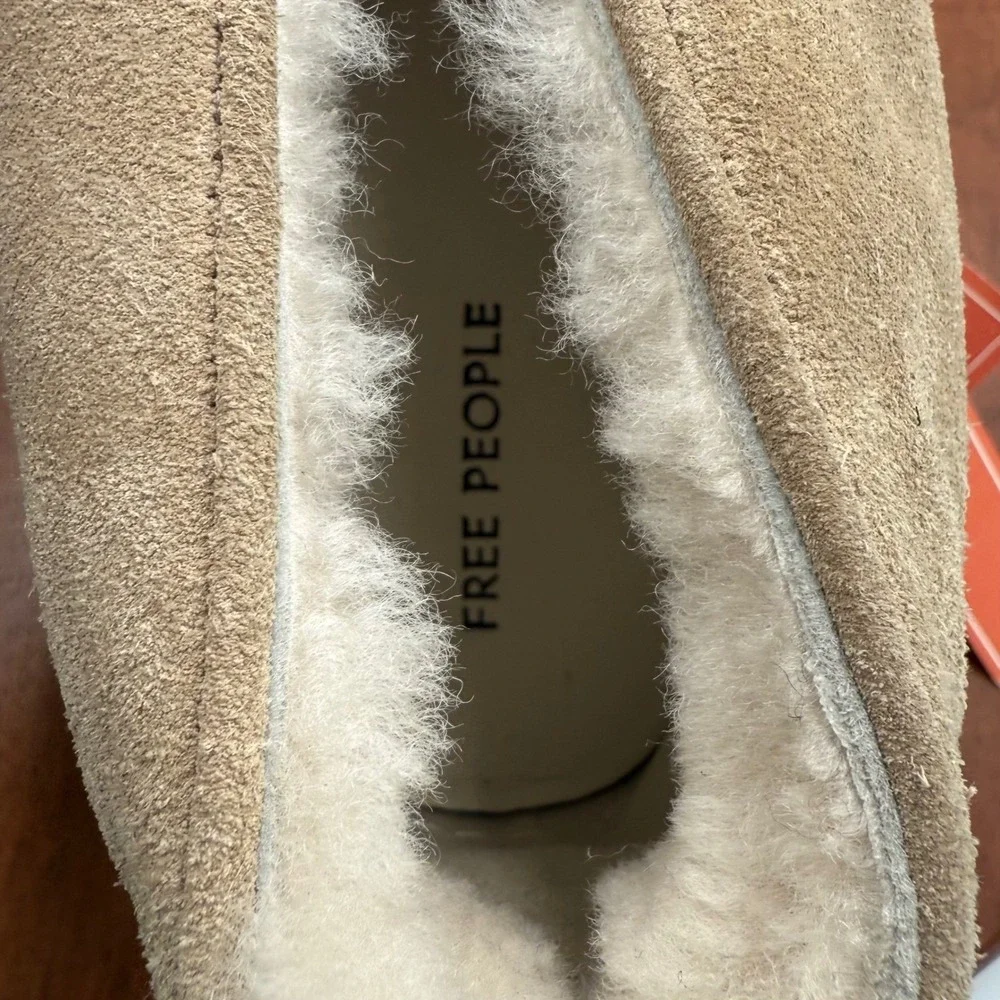 Free People Snowdrop Mico Mukluk Shearling Platform Boots‎ Tan Suede Womens 8
